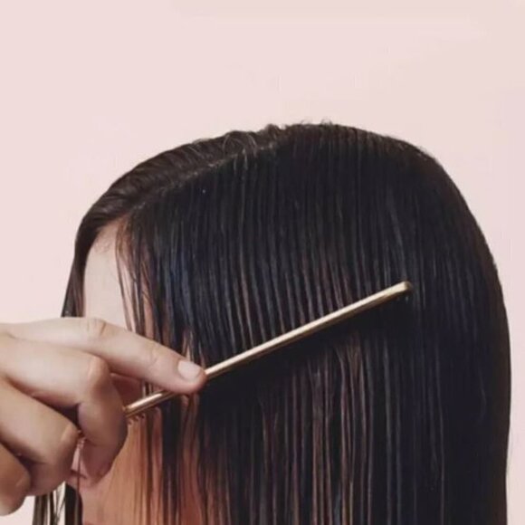 Kristin Ess The One Signature Conditioner 10 oz. 296 mL. - Picture 2 of 3